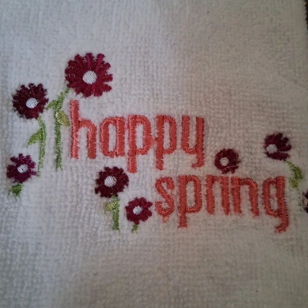 Croft & Barrow Happy Spring Embroidered Flowers Decorative Finger Tip Towels